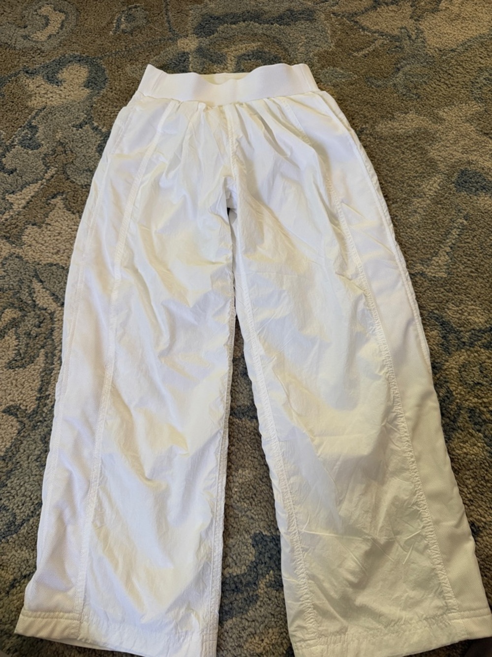 White Women's Wide-Leg Pull-On Pants